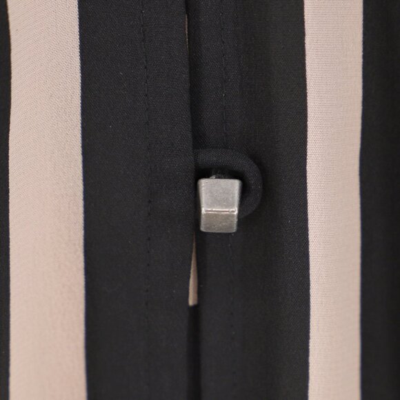 TRACY REESE 100% Silk Front Bow Cold Shoulder Bold Print Button Blouse Size 2 - Picture 7 of 9